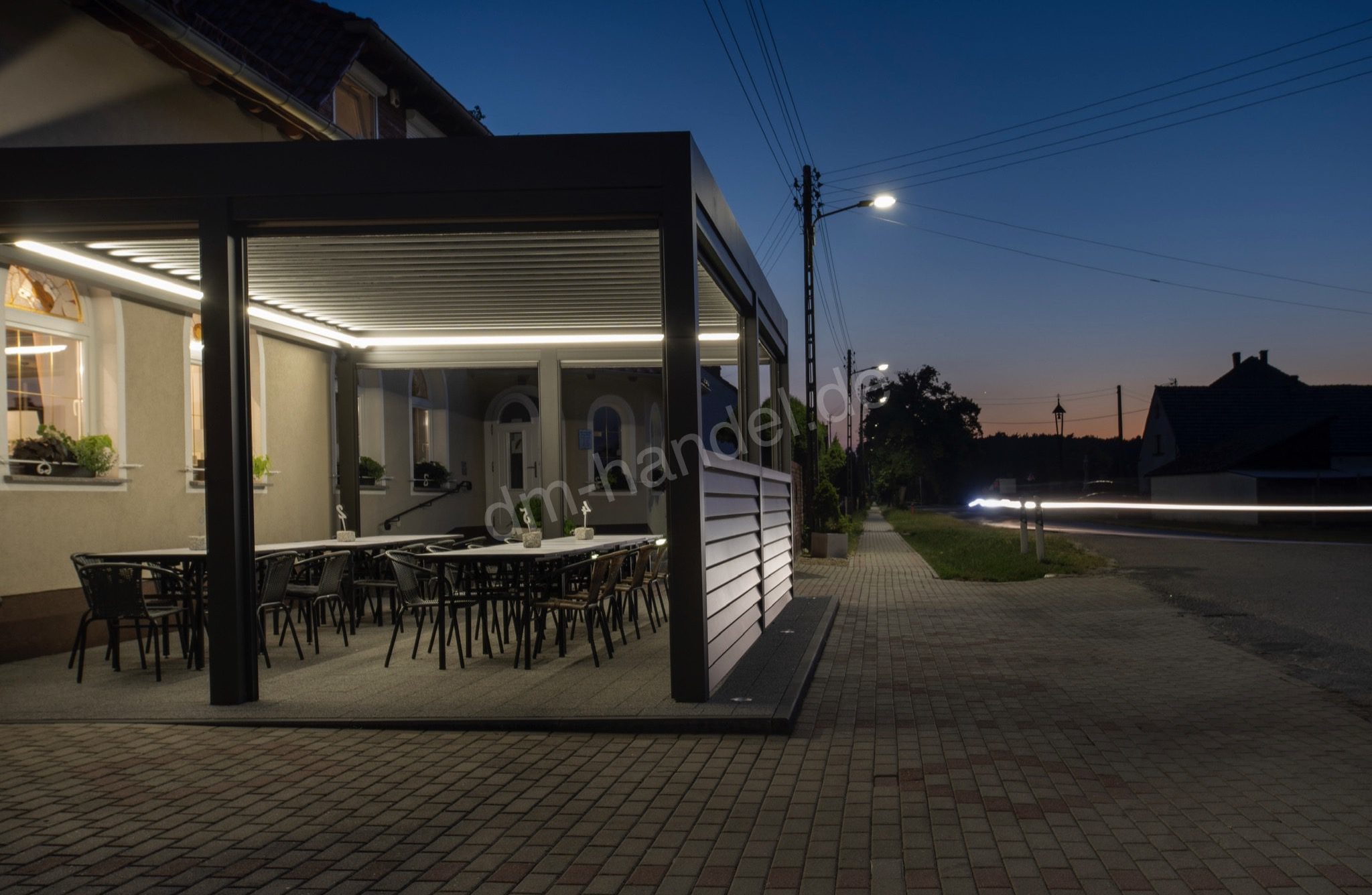 dm-handel-pergola-sb-500-4x2-5m-lamellenpergola-elektrisch-freistehend image 8