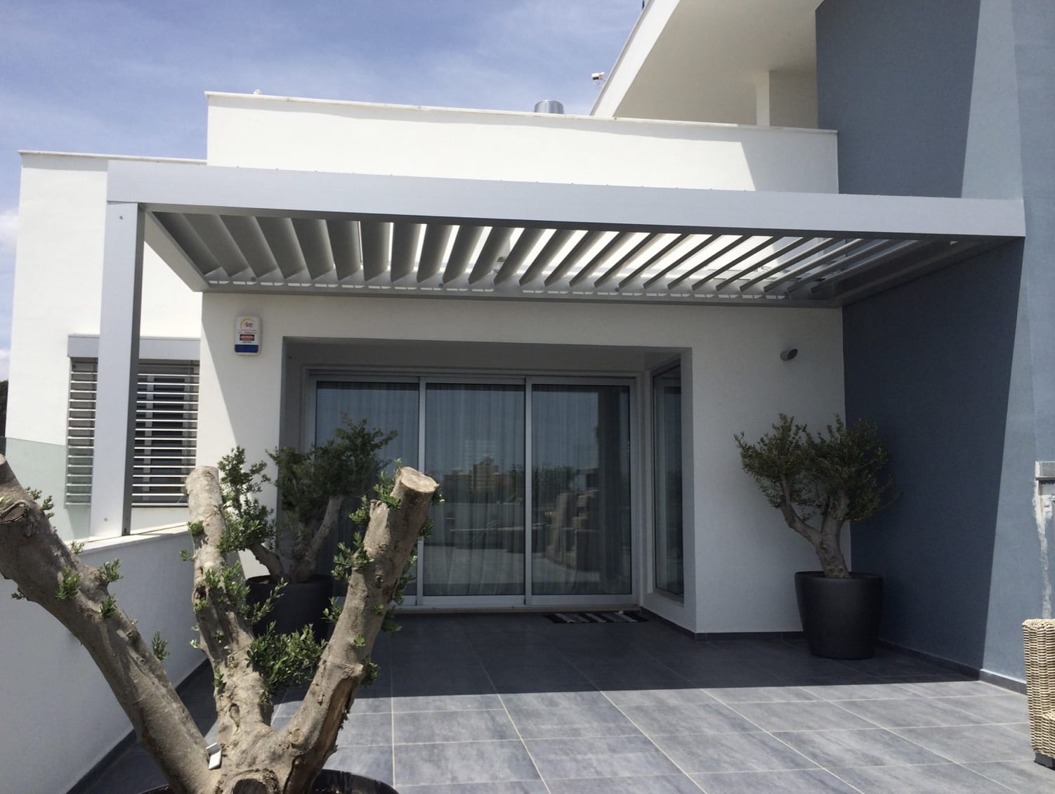 dm-handel-pergola-sb-500-5x5m-lamellenpergola-elektrisch image 6